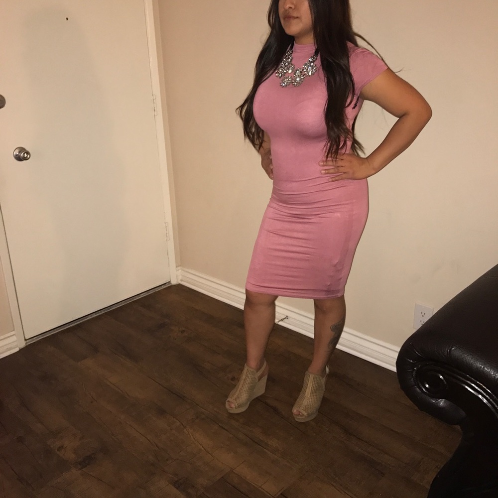 TRY ON- Rose bodycon dress